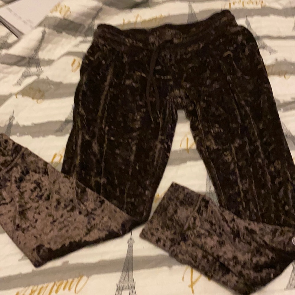 Lululemon Velvet Joggers
